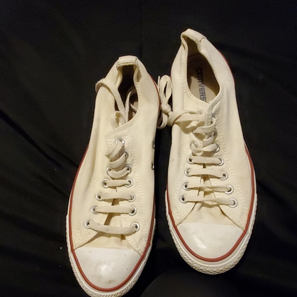 Converse - Picture 3 of 4